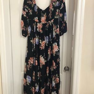 Torrid off the shoulder long sleeve maxi dress